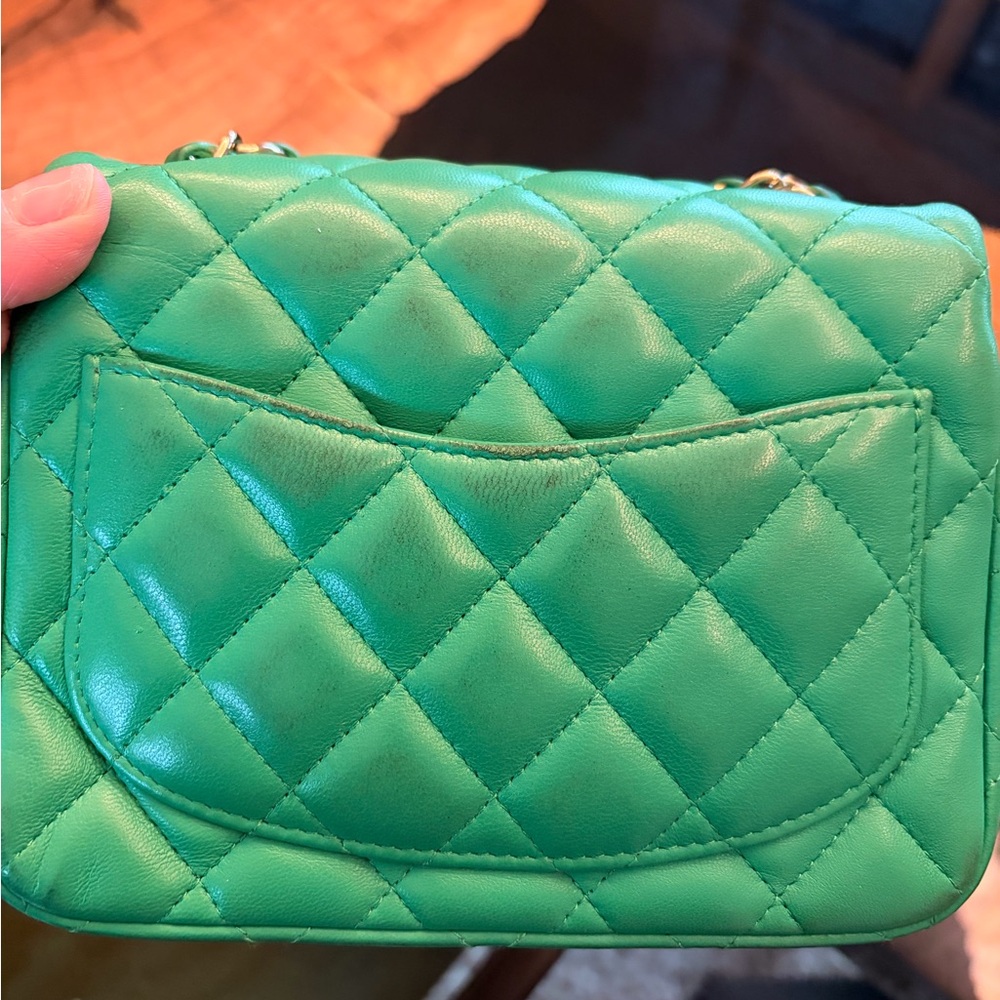 CHANEL 💯 Authentic Emerald Green Quilted Mini Flap Bag with Silver Hardware rare - Picture 13 of 16